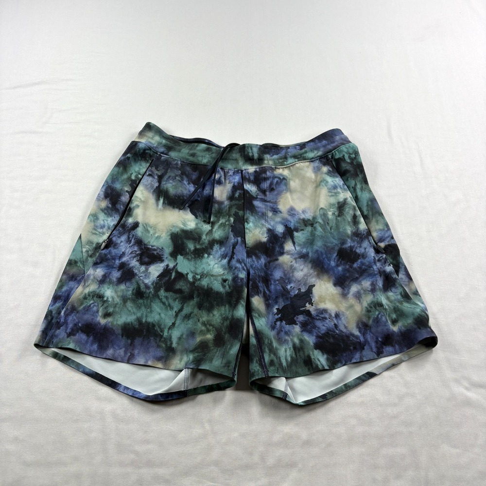 Lululemon Balancer Shorts Mens Medium Everlux Athletic Stretch Gym Training Run